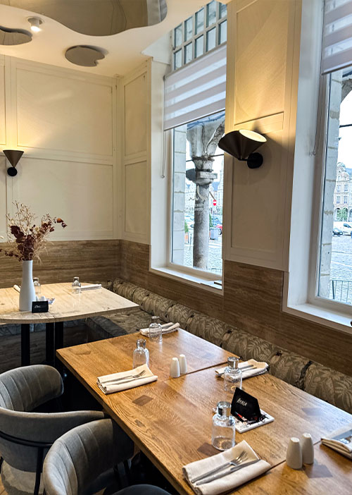 community-management-hotel-restaurant-remplir-sa-salle-ou-son-hotel Les réseaux sociaux vous aident à remplir vos restaurants et vos chambres d'hotel